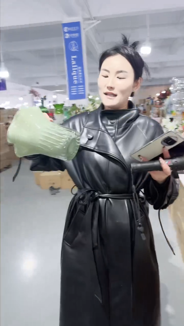 【闪购商品】无铅玻璃UU外贸花瓶微瑕-1H1DO