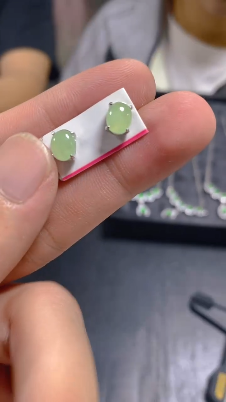 【闪购商品】翡翠耳饰未镶嵌0850073555多样性发一