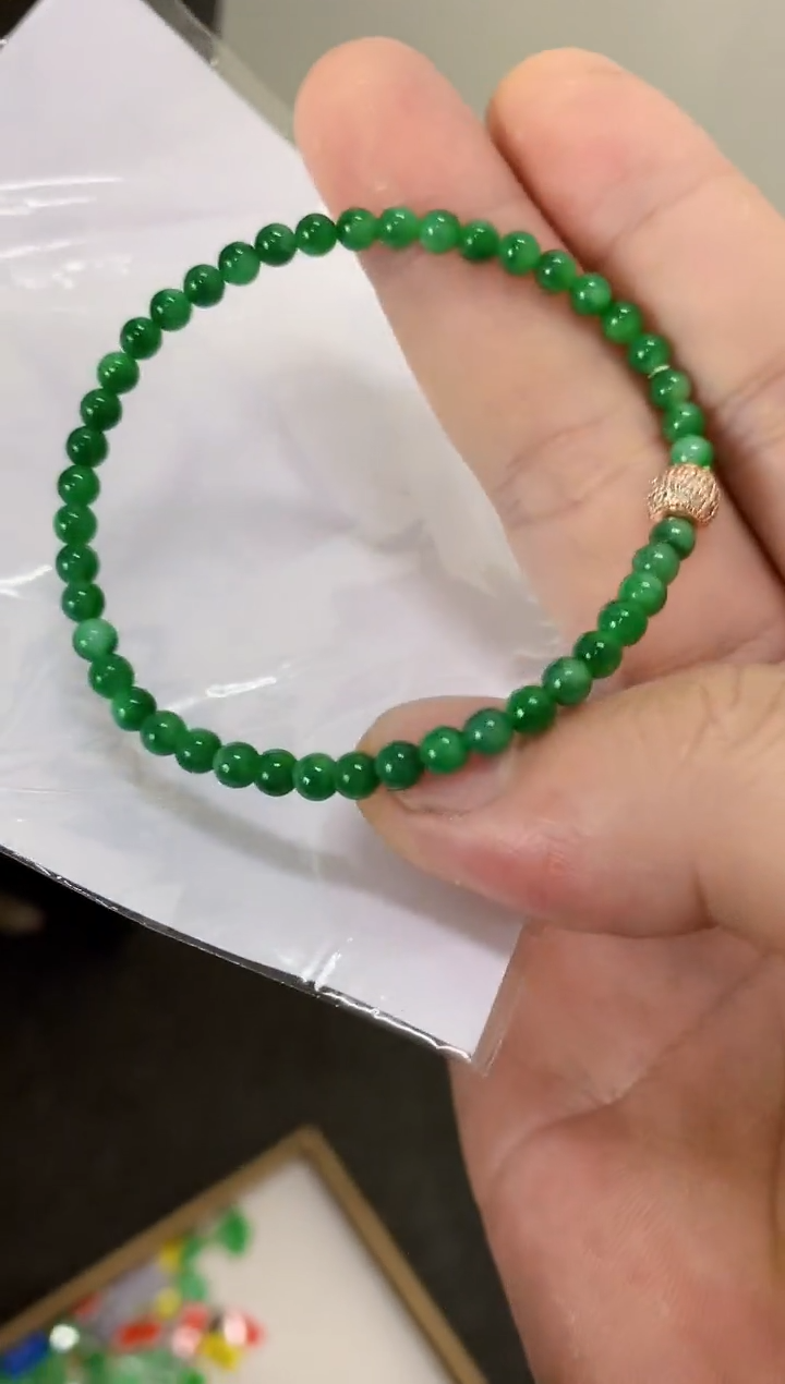 翡翠未镶嵌吊坠(不含链)缅甸翡翠手链