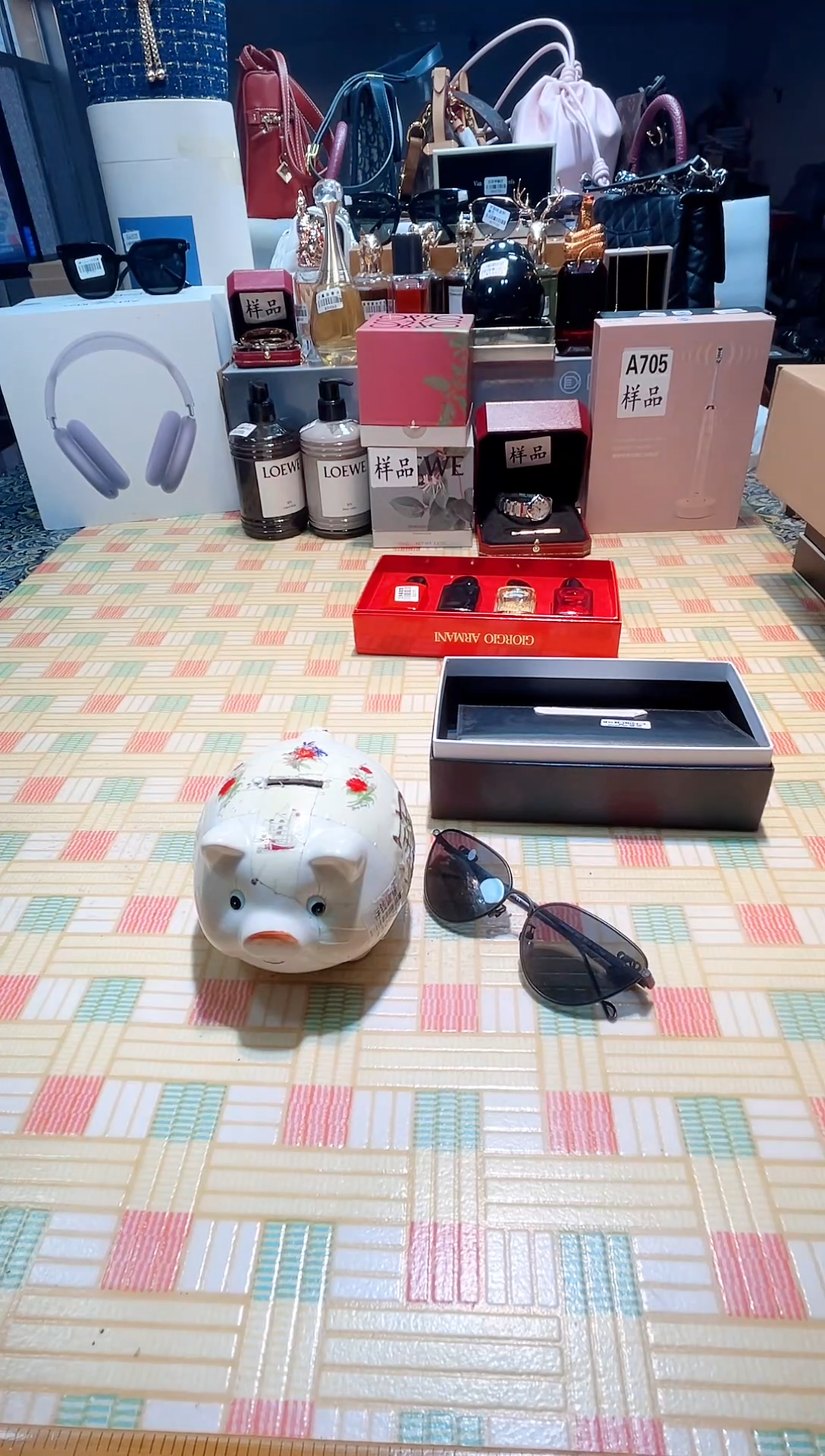 瓷片瓷器 库房到期 全部地板价@@1