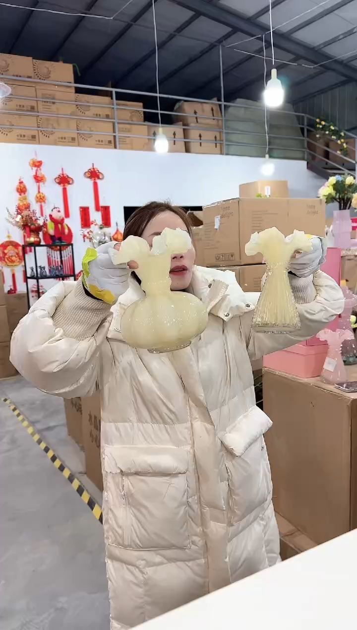 【闪购商品】无铅玻璃悠悠O-花器-70早一对