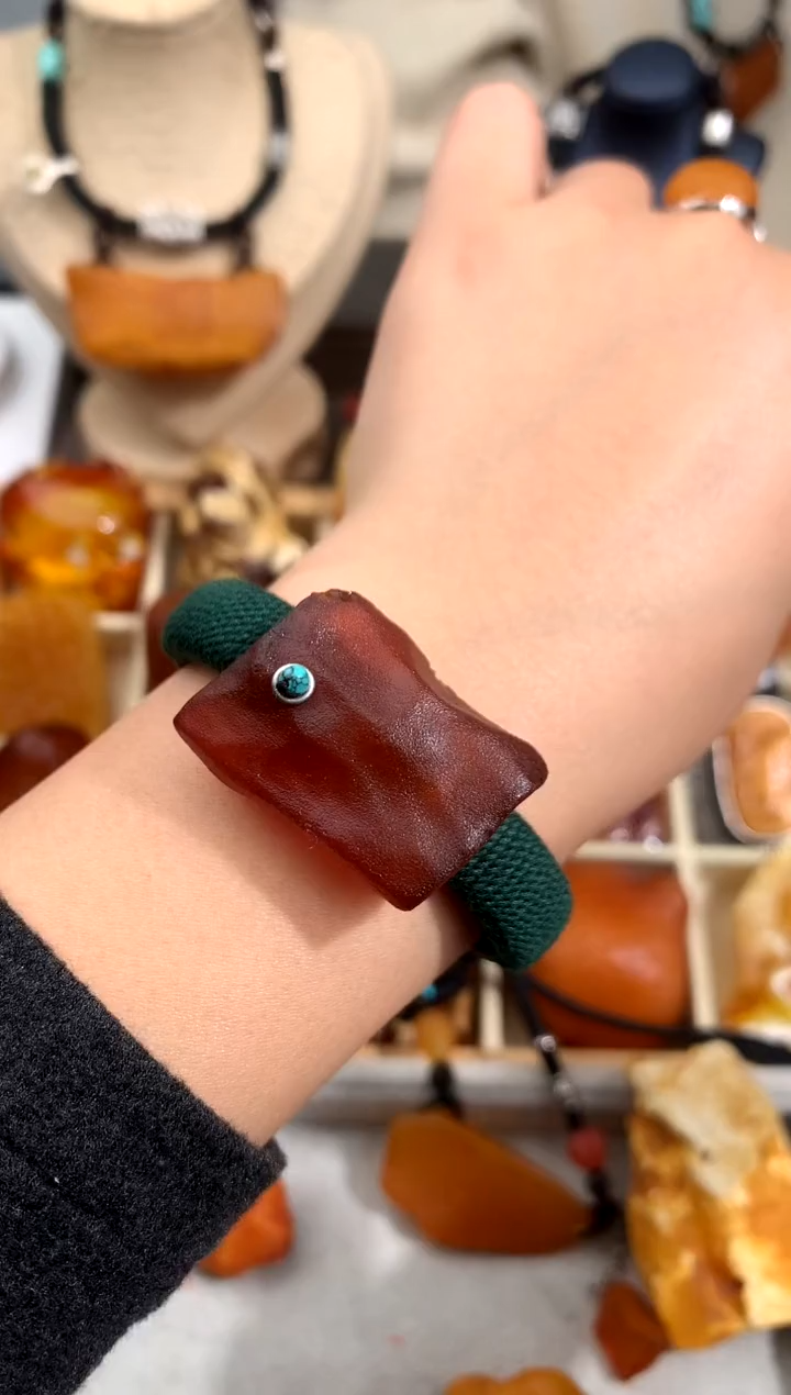 【闪购商品】蜜蜡裸石未镶嵌似玉