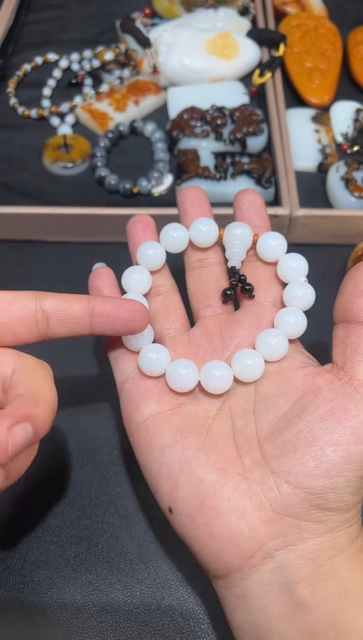 颈饰未镶嵌和田玉（子料）YL-DS-12.14-13