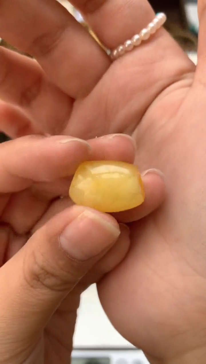 【闪购商品】琥珀珠宝奇石未镶嵌086琥珀蜜蜡花粉有纹小坑介意勿拍