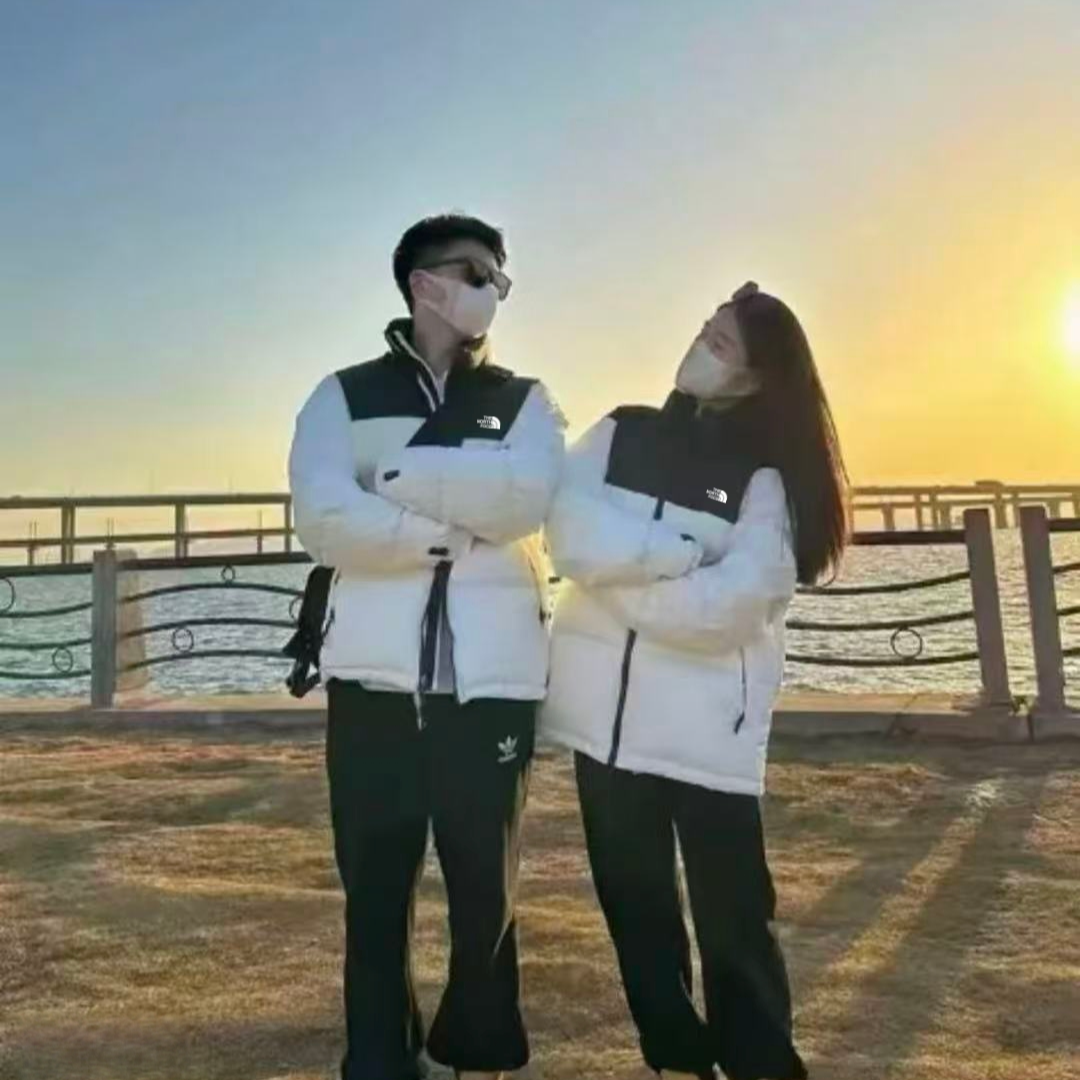 冬季T H EN O R T H系列加厚休闲外套保暖户外宽松刺绣羽绒服