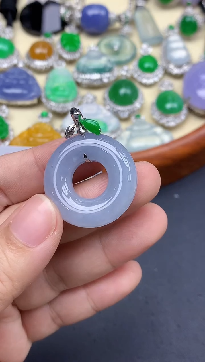 颈饰18K金镶嵌翡翠325-中国好珍宝