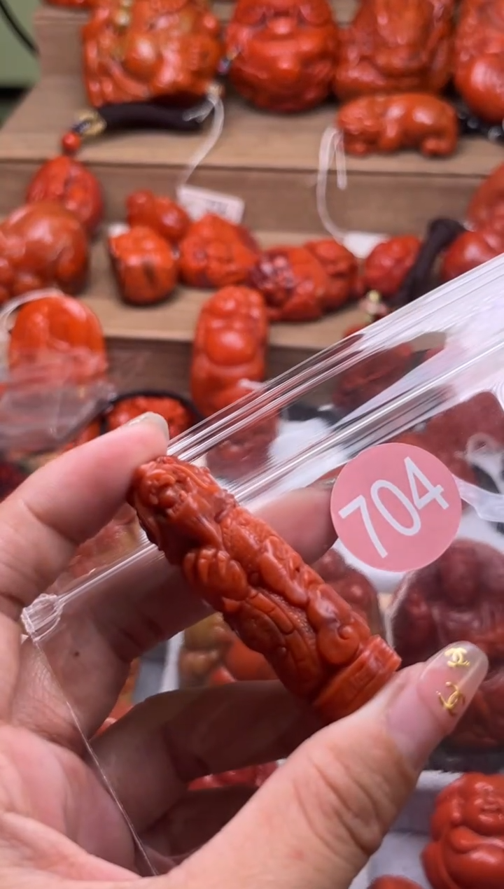 【闪购商品】南红玛瑙珠宝奇石未镶嵌704