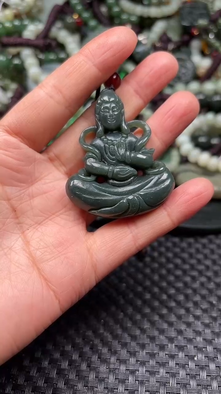 【闪购商品】和田玉颈饰未镶嵌1