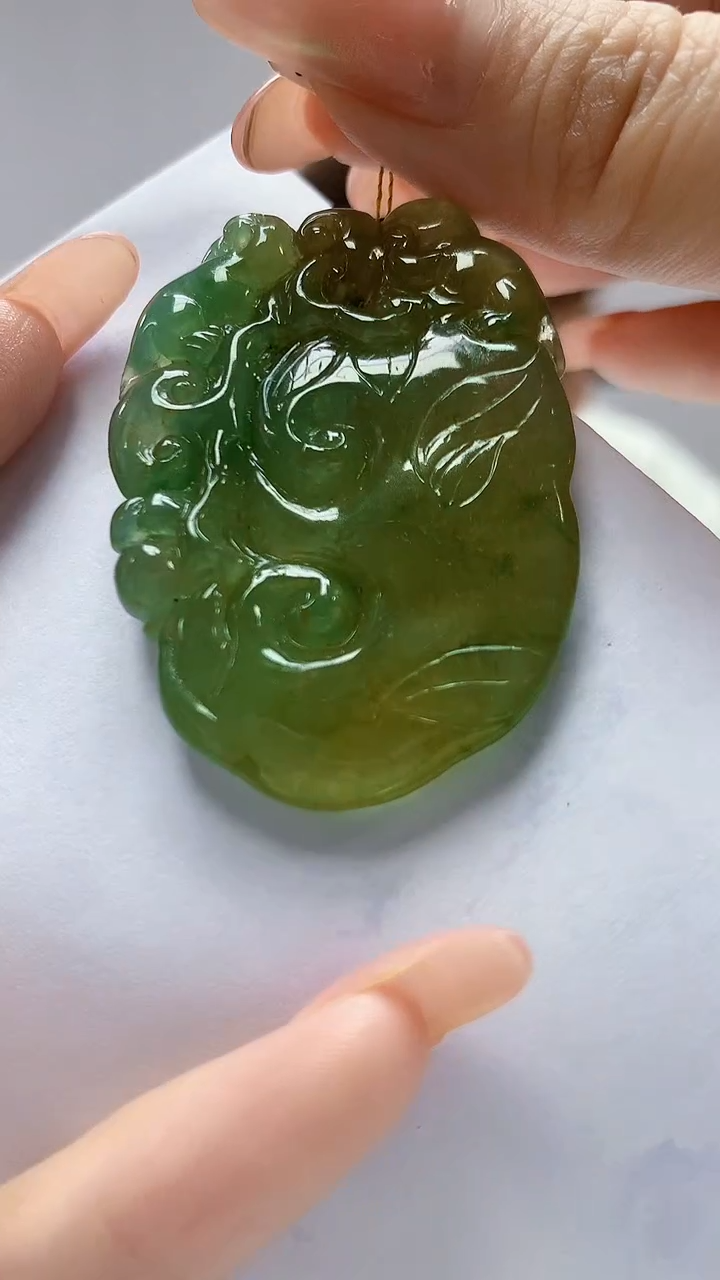 【闪购商品】定制翡翠未镶嵌4868DD-毛货挂件131