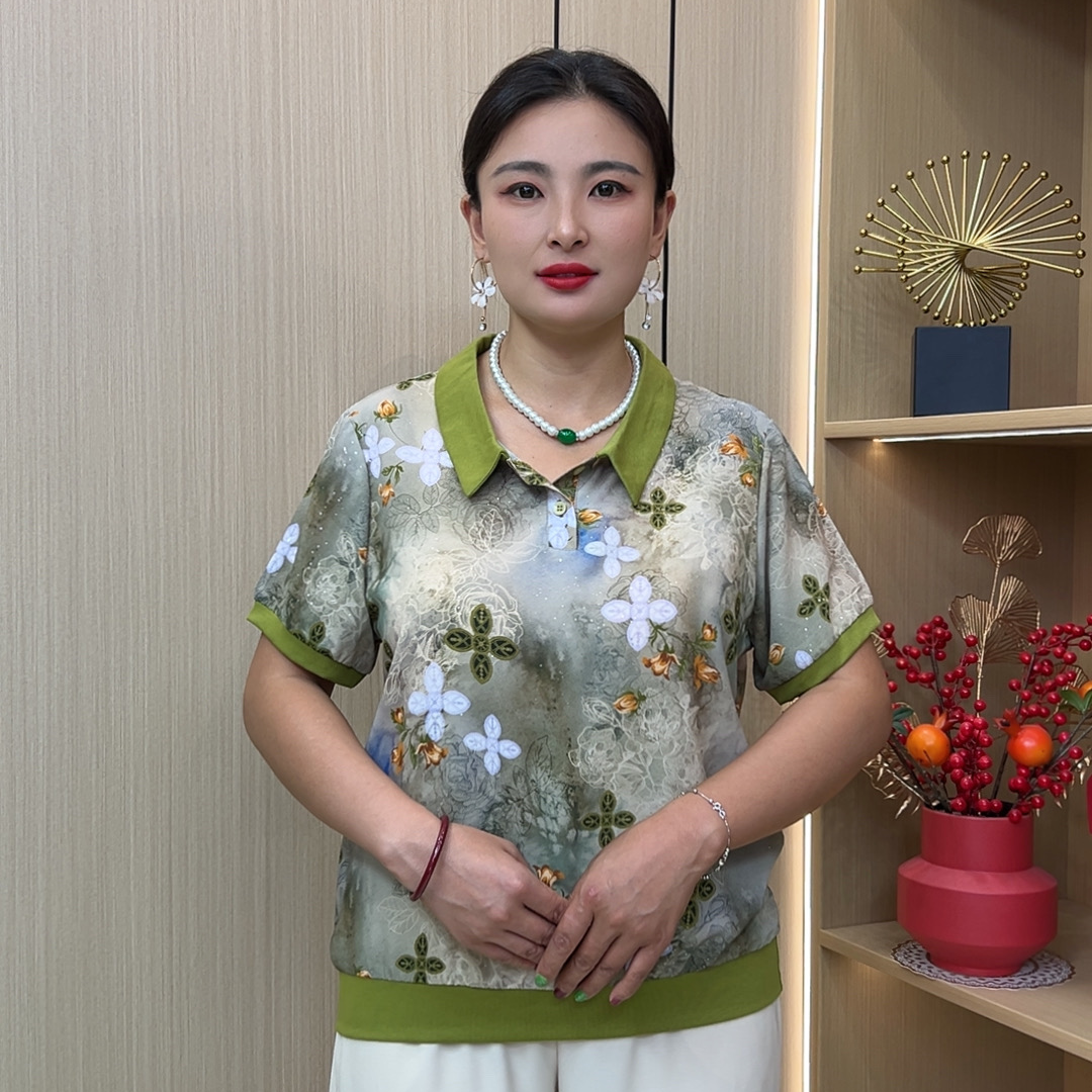 妈妈装流行欧若拉时尚潮牌女装宽松夏装女士独特漂亮小衫休闲短袖