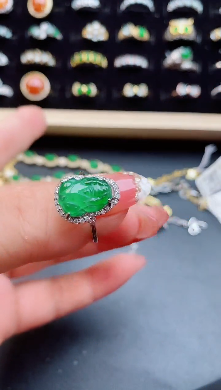 【闪购商品】翡翠戒指银S925镶嵌5085050