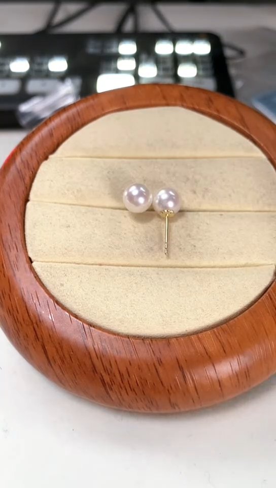 【闪购商品】海水珍珠耳钉18K金镶嵌8-9海水素钉