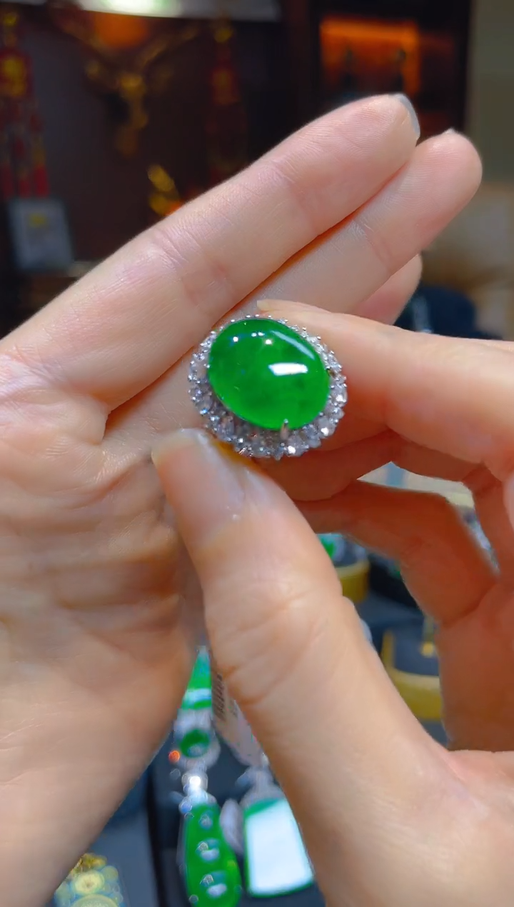 【闪购商品】翡翠戒指银S925镶嵌122887天然A货翡翠蛋面戒指