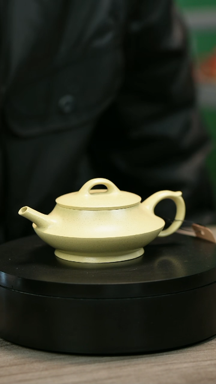 茶壶紫砂黄*金H2415范菊芳本绿碟瓢