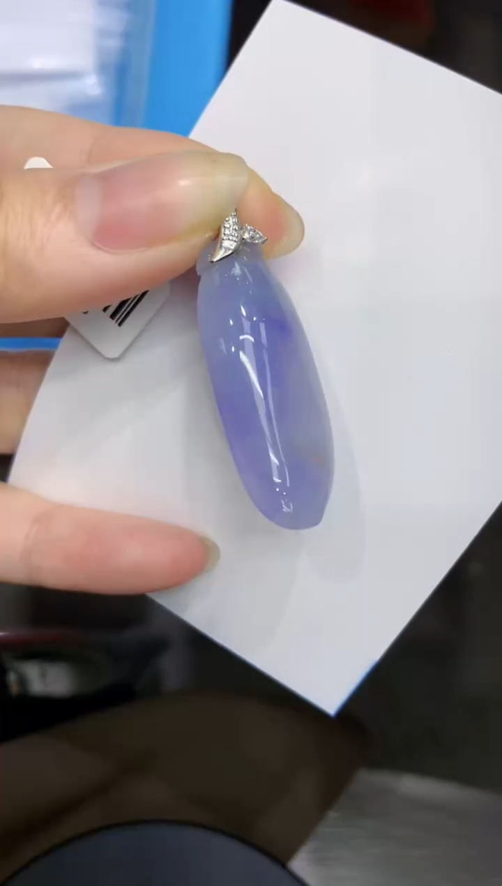 【闪购商品】翡翠颈饰18K金镶嵌8888888888