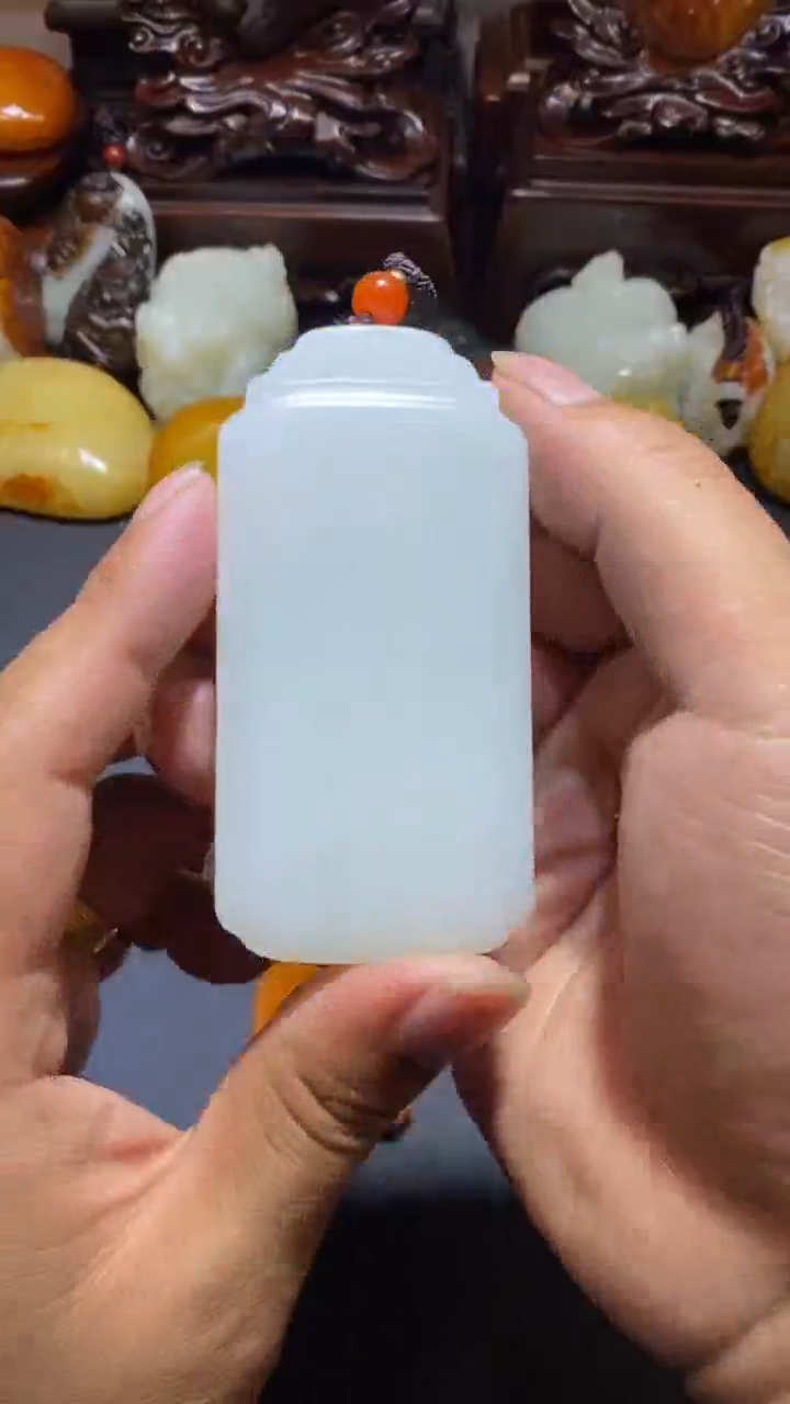 未镶嵌和田玉把件和田玉