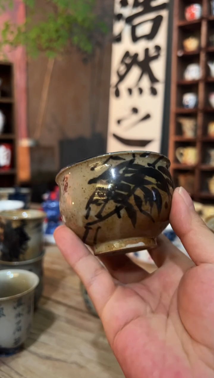 观云听雨原创手绘茶具