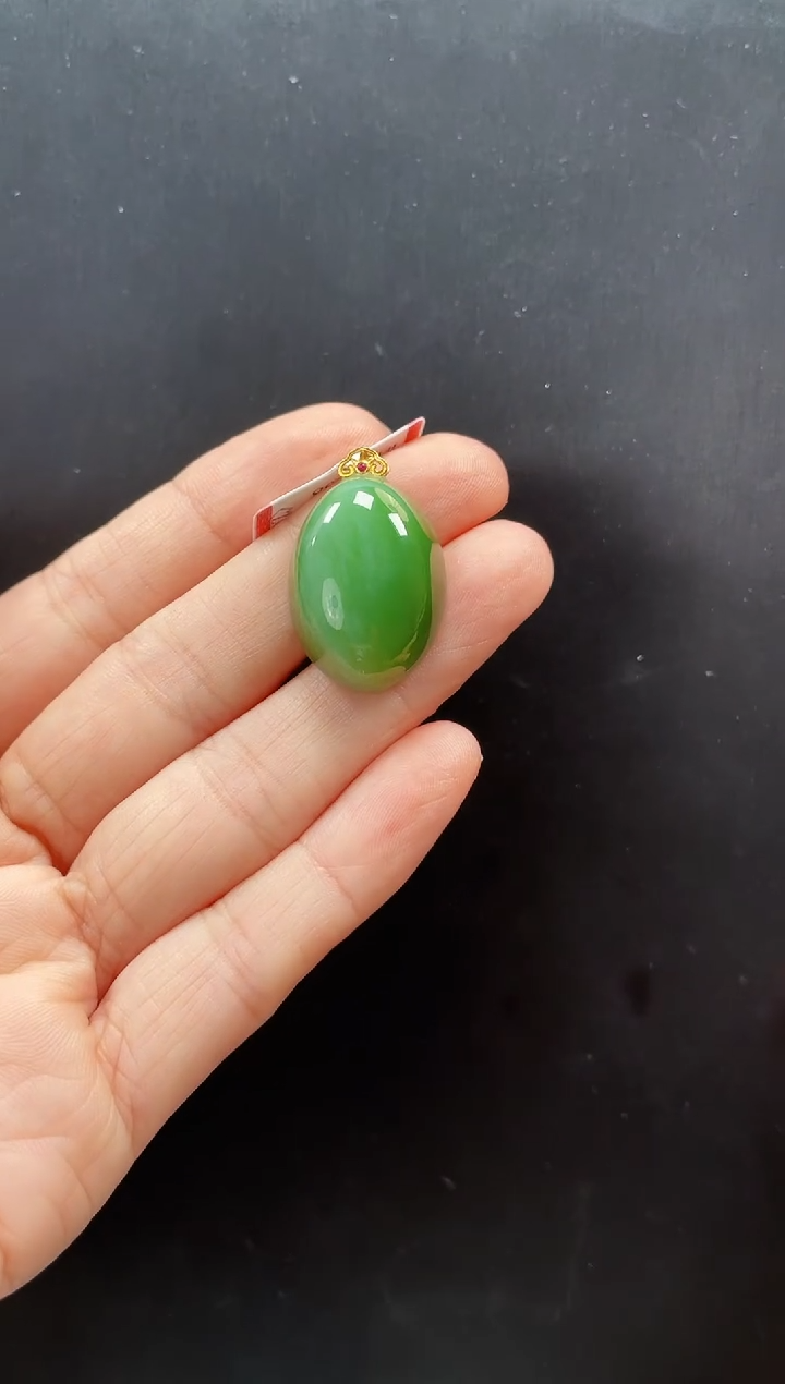 和田玉18K金镶嵌吊坠(赠链)多样性发一