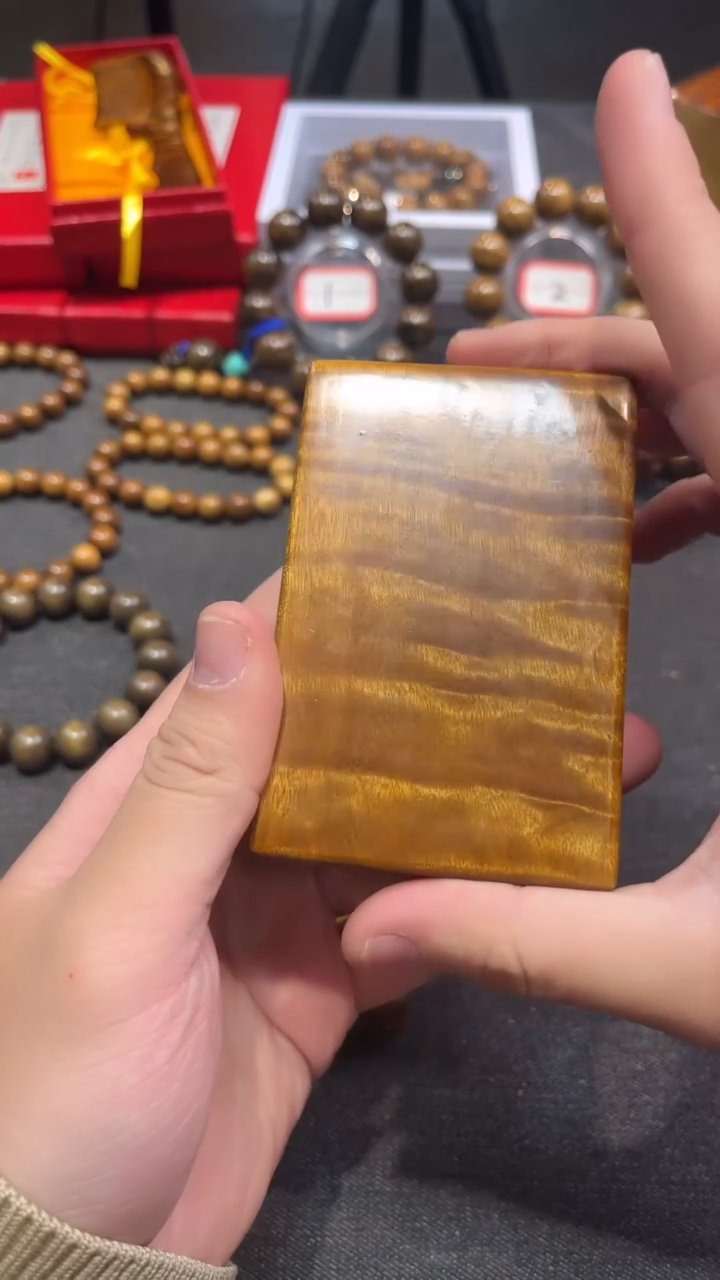 【闪购商品】楠木（金丝楠）其他把件烟盒99