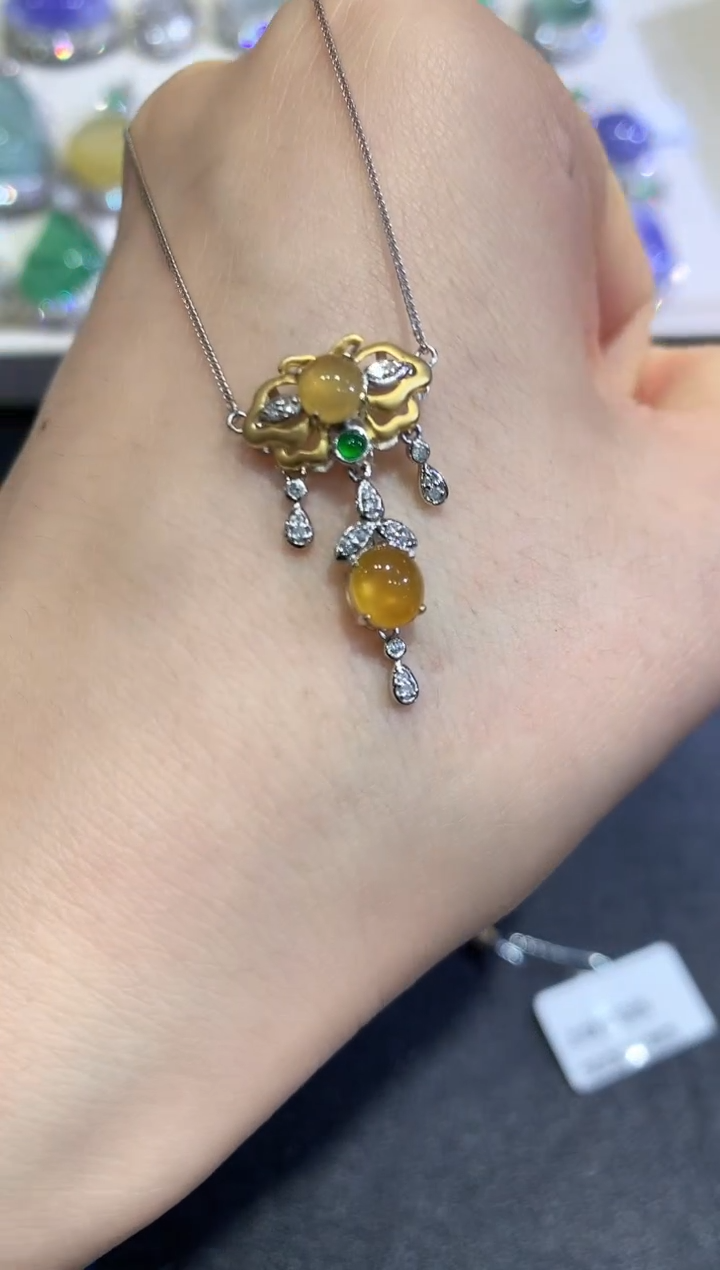 【闪购商品】翡翠颈饰18K金镶嵌C41   