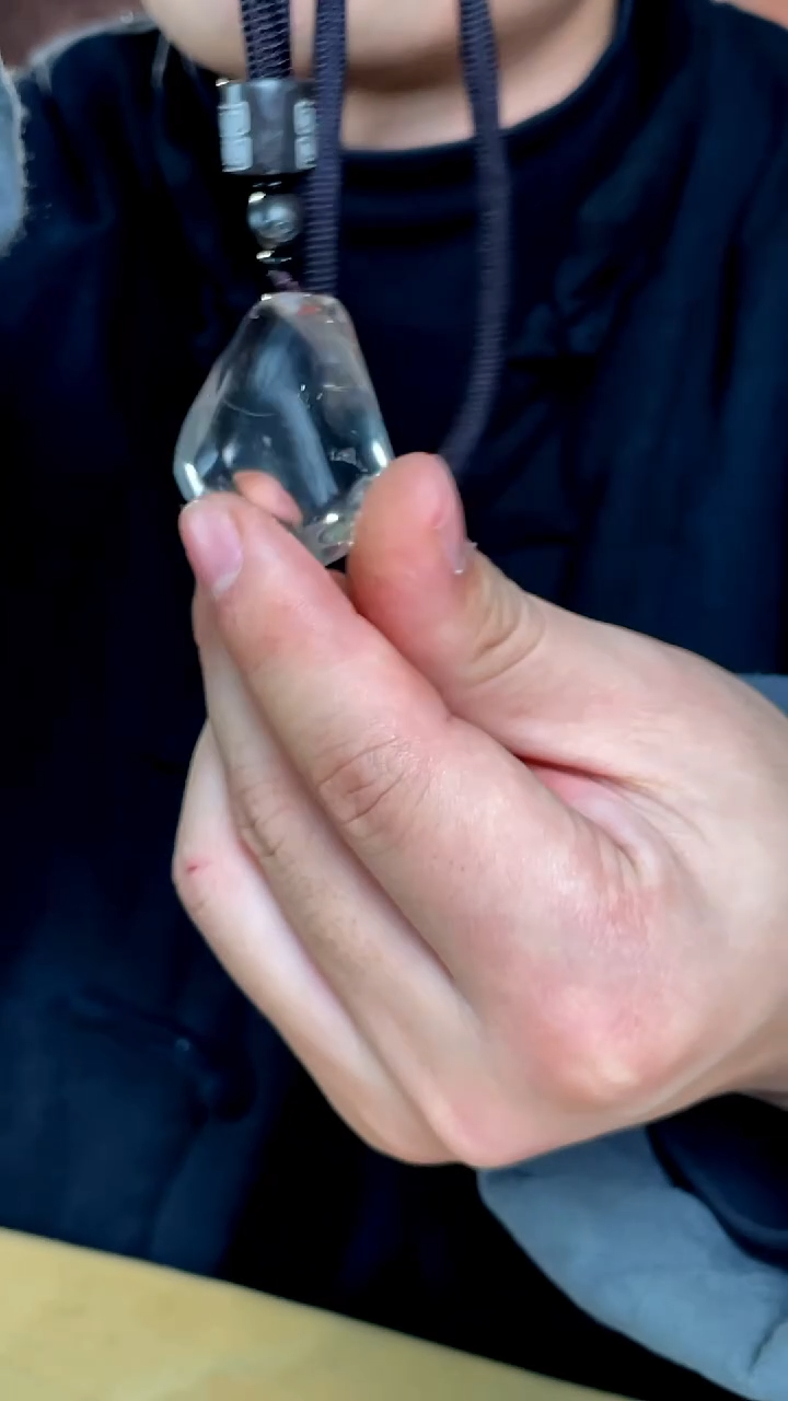 水晶摆件未镶嵌95