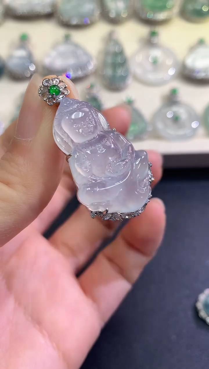 【闪购商品】翡翠颈饰18K金镶嵌B102   