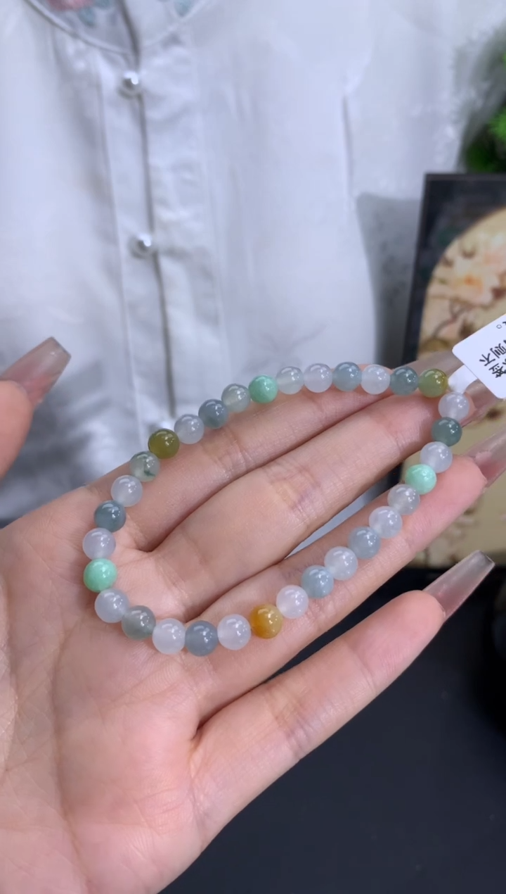 【闪购商品】翡翠手链未镶嵌卡5.8mm