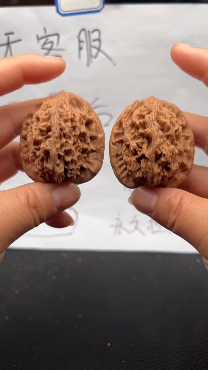 把件文玩核桃106虎头