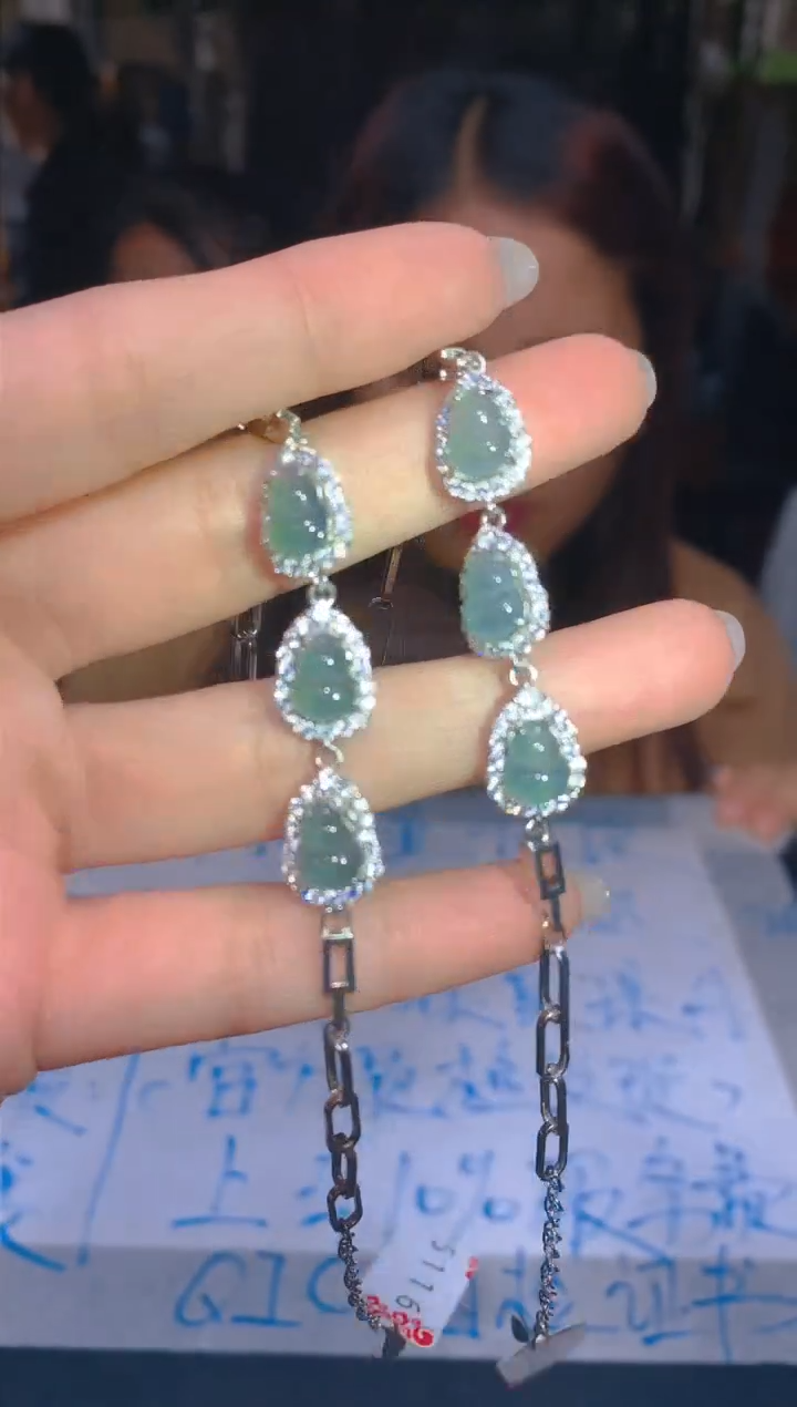 【闪购商品】定制翡翠未镶嵌10定制翡翠 多样性发货（发其一）