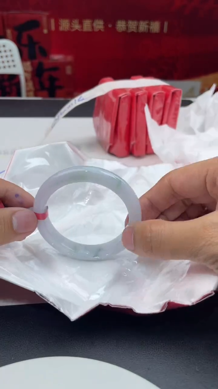 【闪购商品】翡翠手镯未镶嵌9翡翠手镯