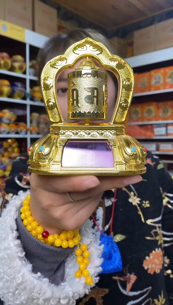 【闪购商品】泥塑六字车载转筒-与实物略有差异介意者慎拍