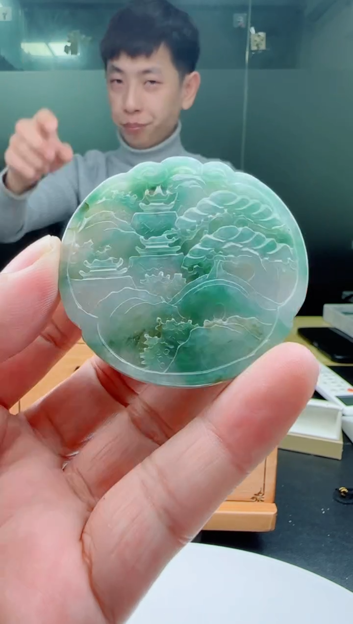 【闪购商品】翡翠颈饰未镶嵌11111111