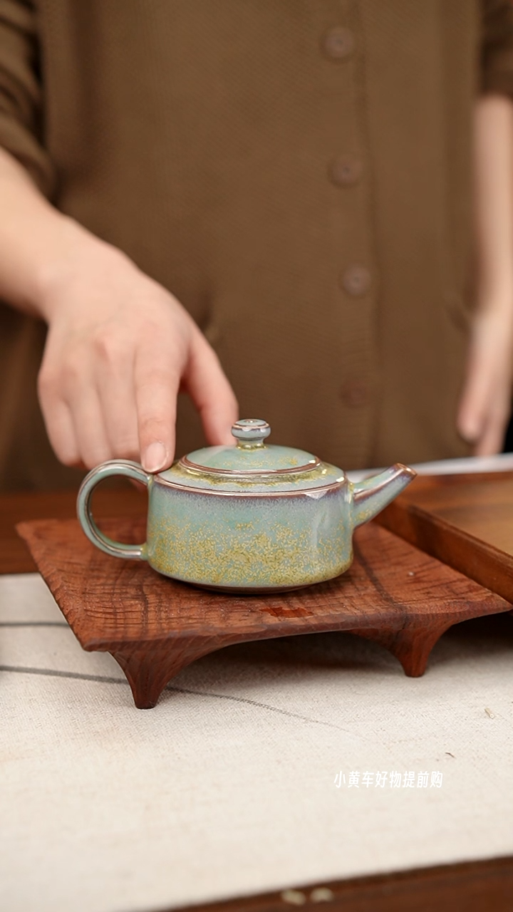 【闪购商品】摆件小师妹-钧瓷-信任