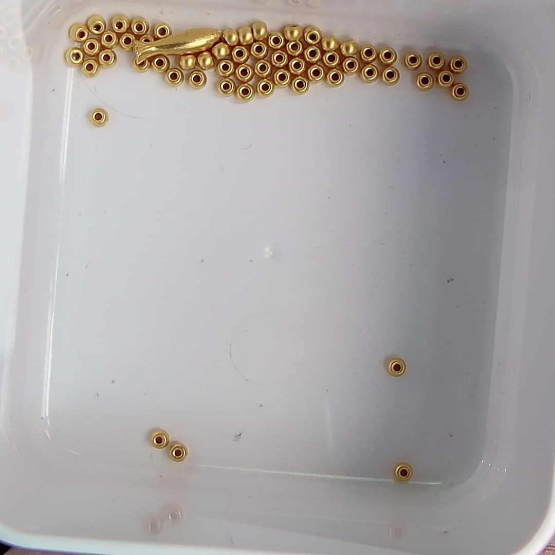 黄金足金小金 豆