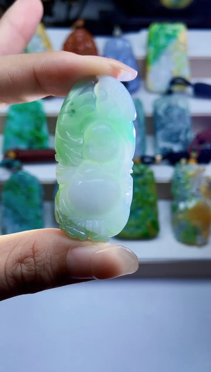 颈饰未镶嵌翡翠翡翠A货