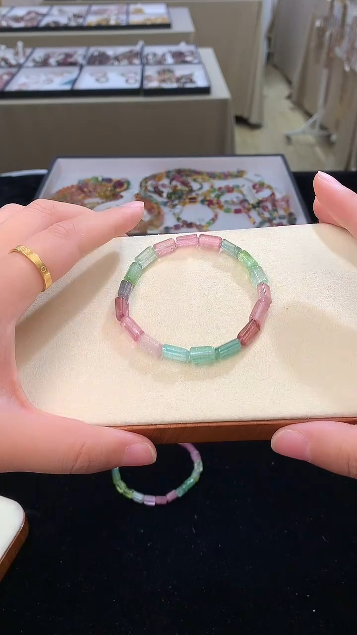 未镶嵌手链碧玺独家设计款多样性发其一