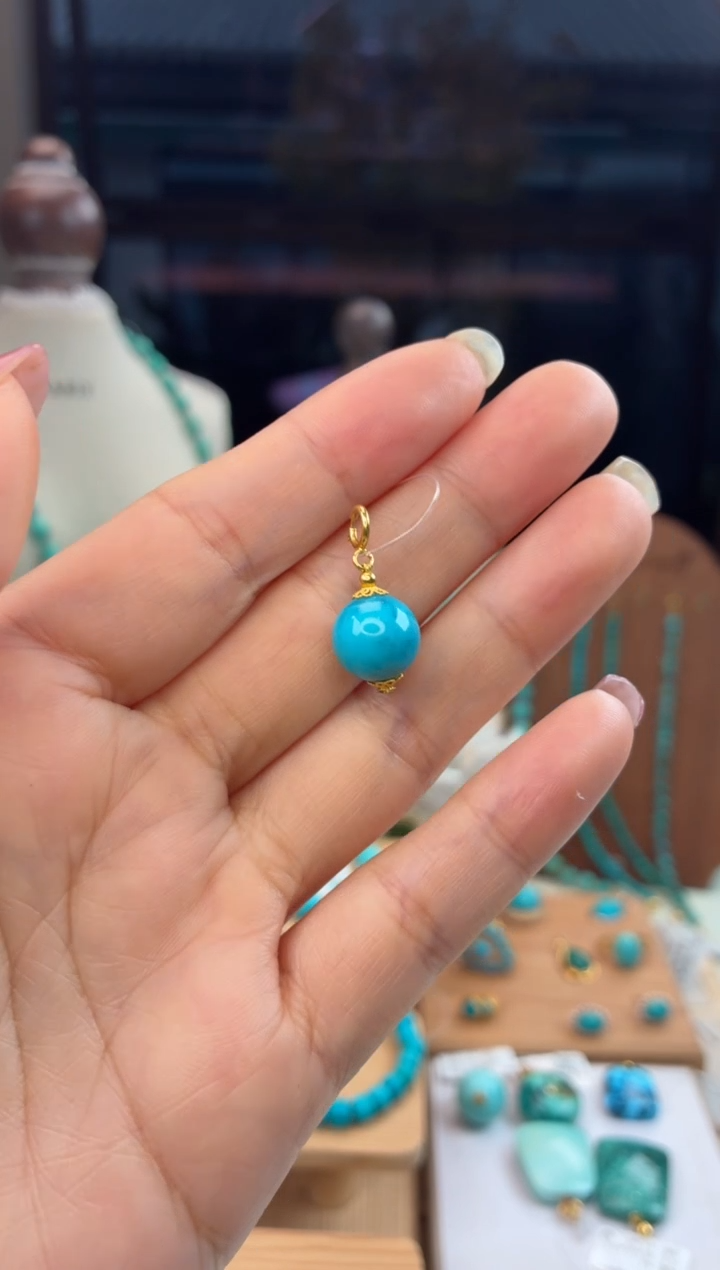 18K金镶嵌绿松石吊坠(不含链)1