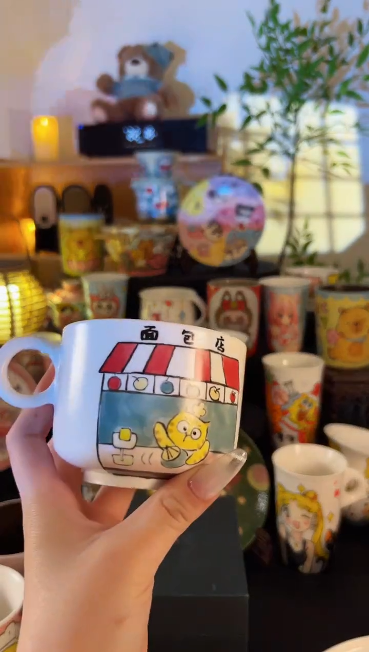 【闪购商品】摆件手工手绘陶瓷小杯杯