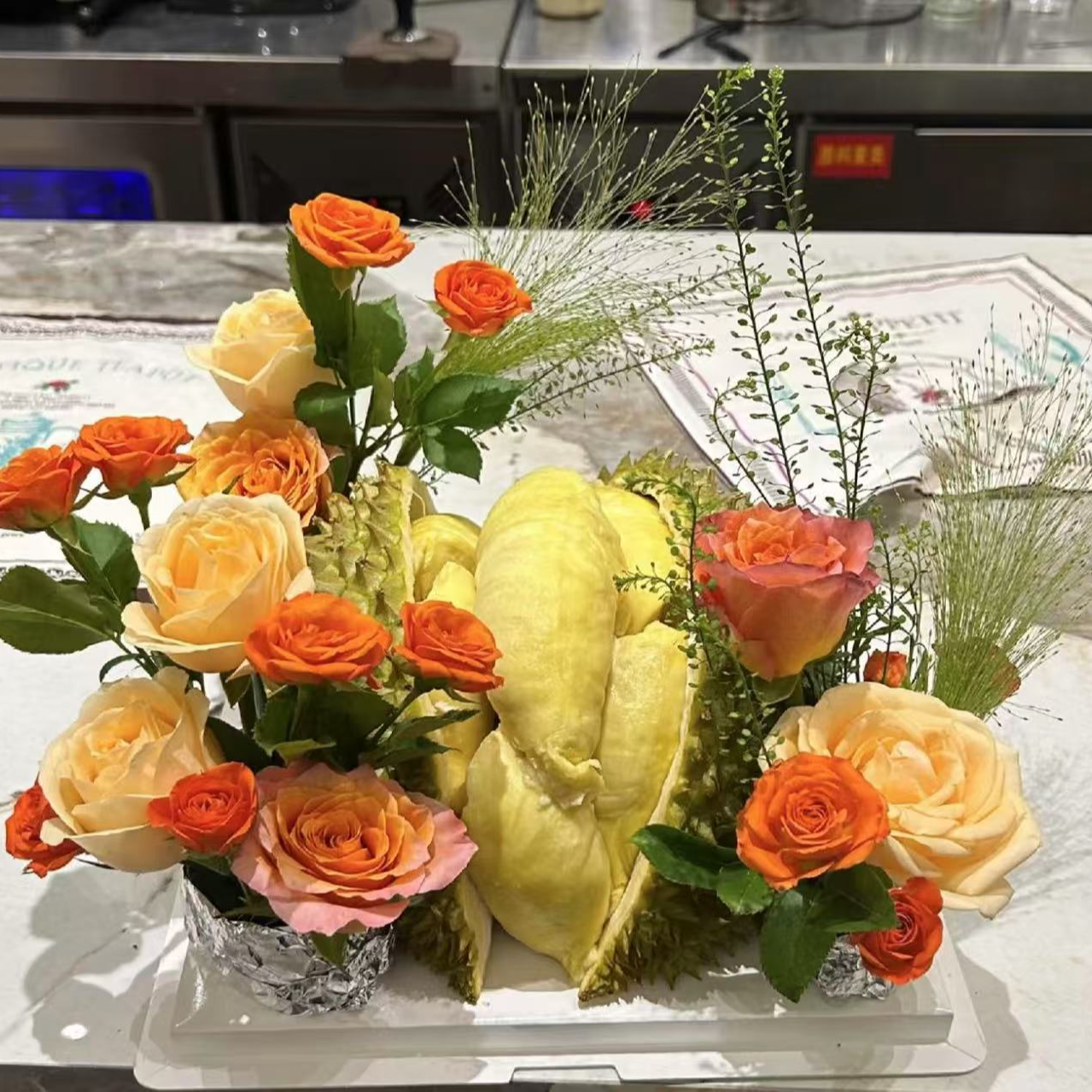 情人节小猫山干绕榴莲5到6斤