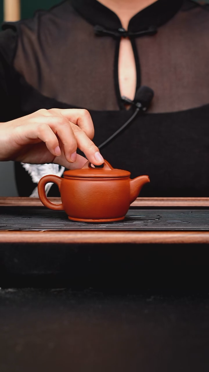 茶壶紫砂黄龙山朱泥汉瓦140陈佳欢