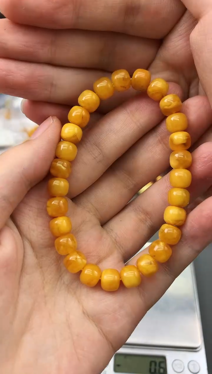 未镶嵌蜜蜡珠宝奇石101