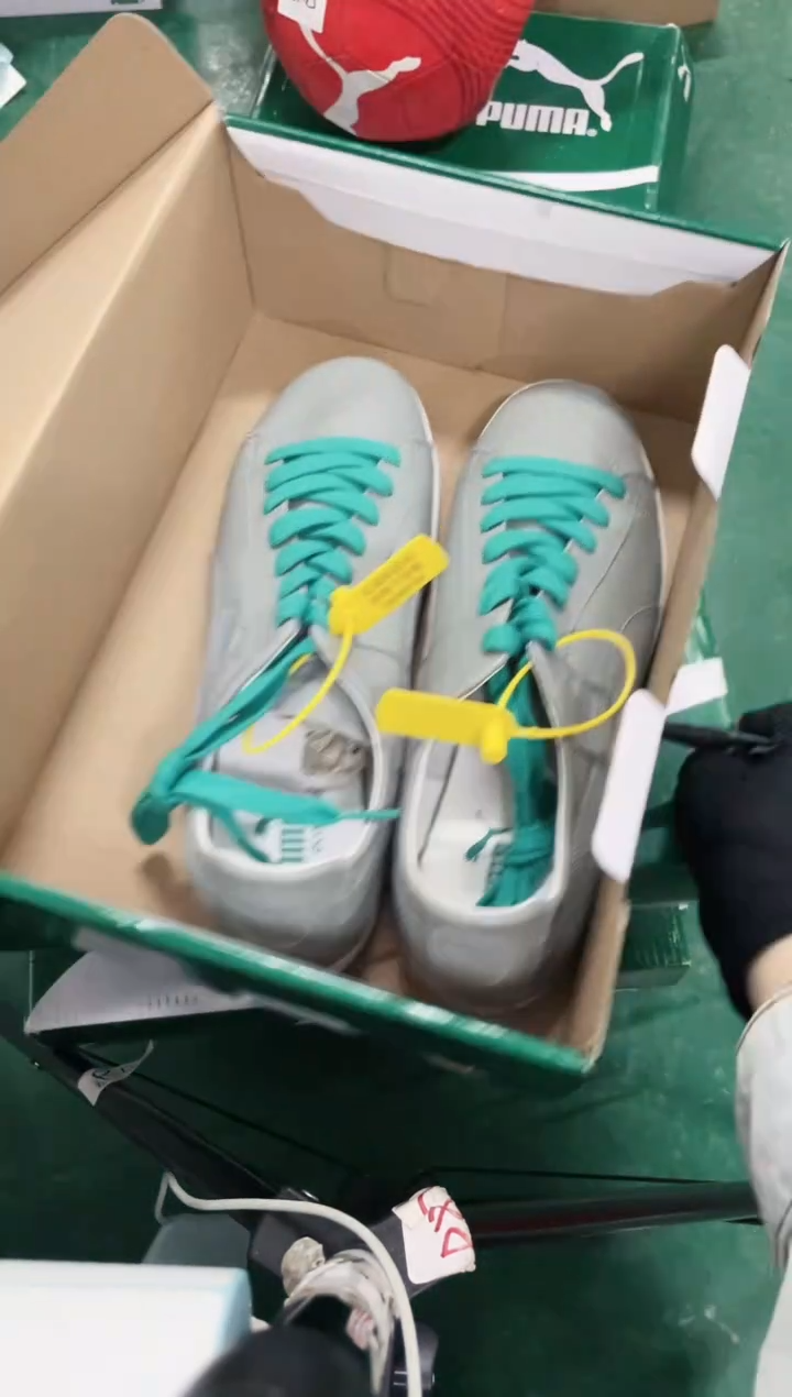 彪马时尚休闲运动鞋42M   S59