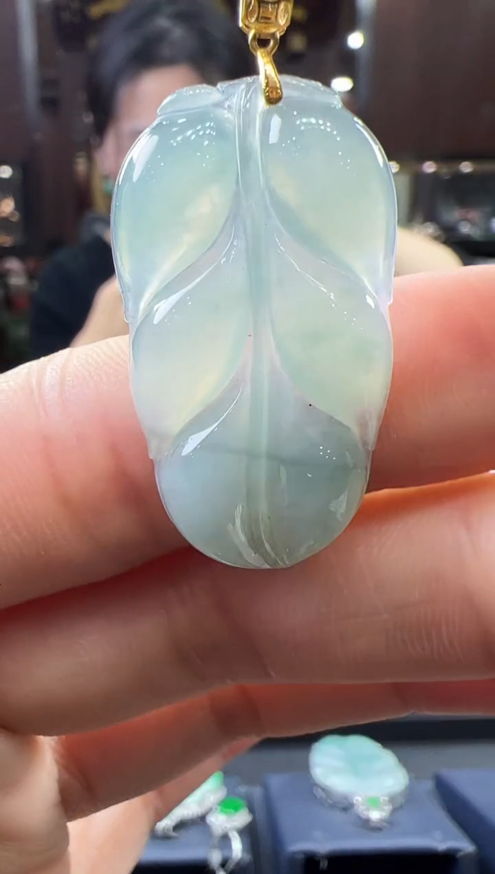 【闪购商品】翡翠挂件18K金镶嵌叶子不含链