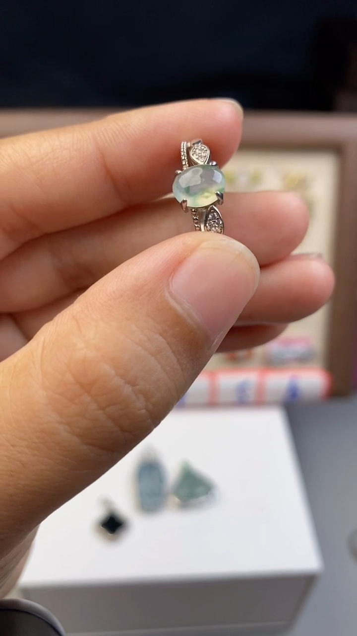 翡翠戒指银S925镶嵌76567456456