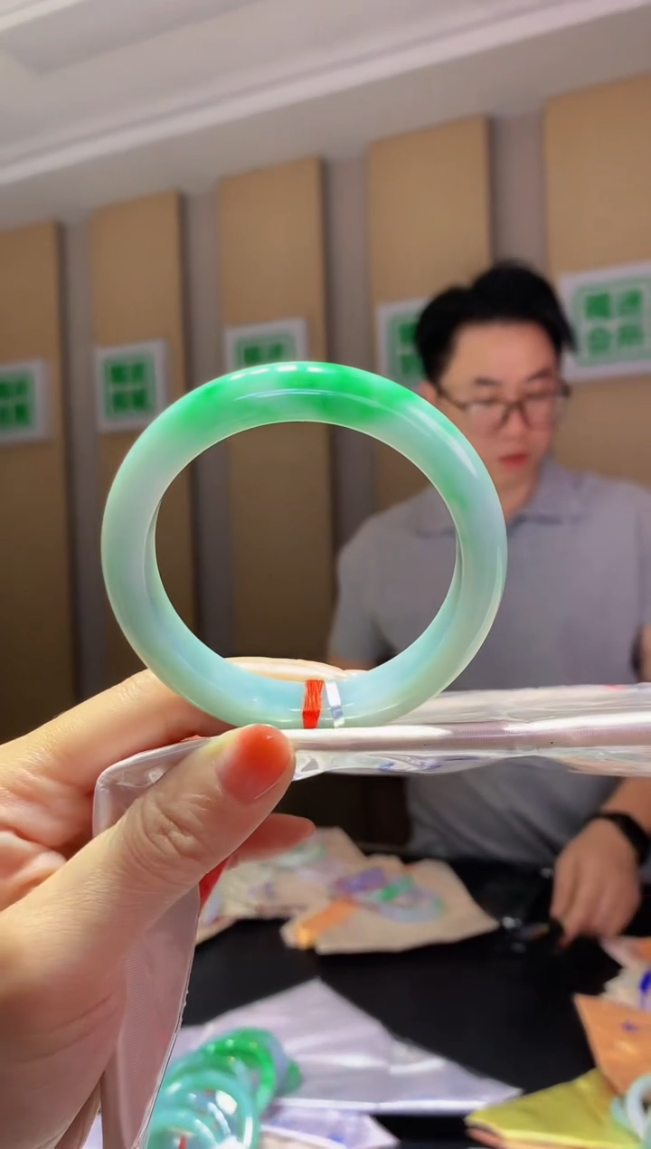 未镶嵌手镯翡翠-C265 圈口55.4 