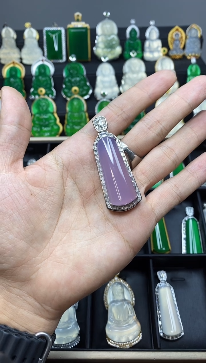 未镶嵌紫罗兰玛瑙/玉髓福**?无事牌