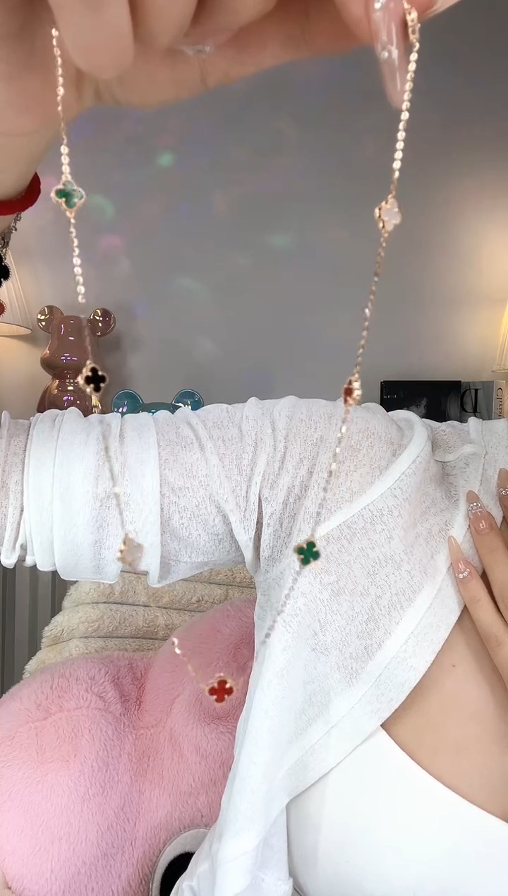 【闪购商品】玛瑙/玉髓颈饰18K金镶嵌彩色项链