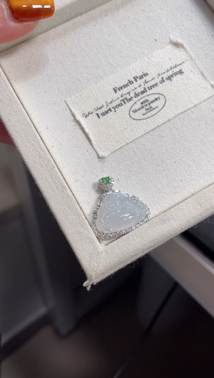 【闪购商品】翡翠颈饰银S925镶嵌11111