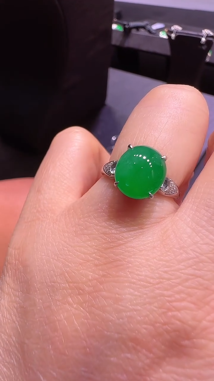 【闪购商品】翡翠戒指18K金镶嵌戒指