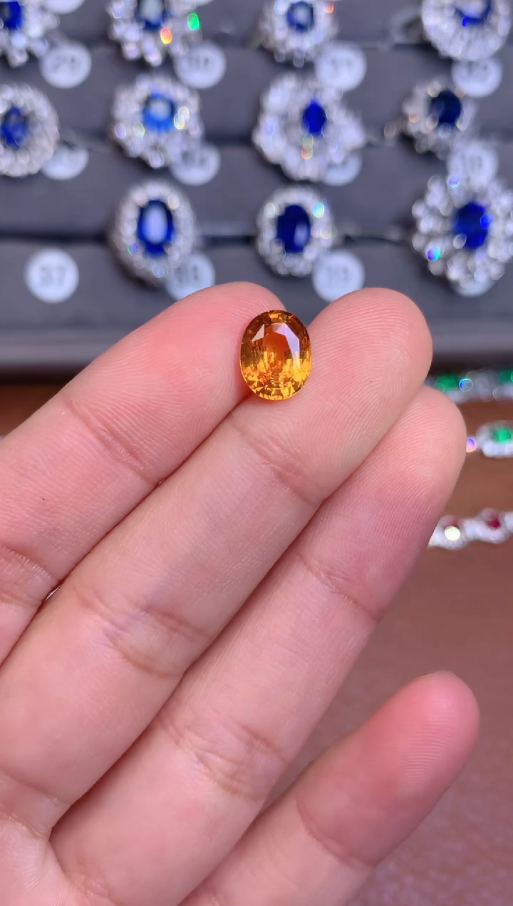 【闪购商品】蓝宝石裸石未镶嵌2.19CT  黄蓝宝